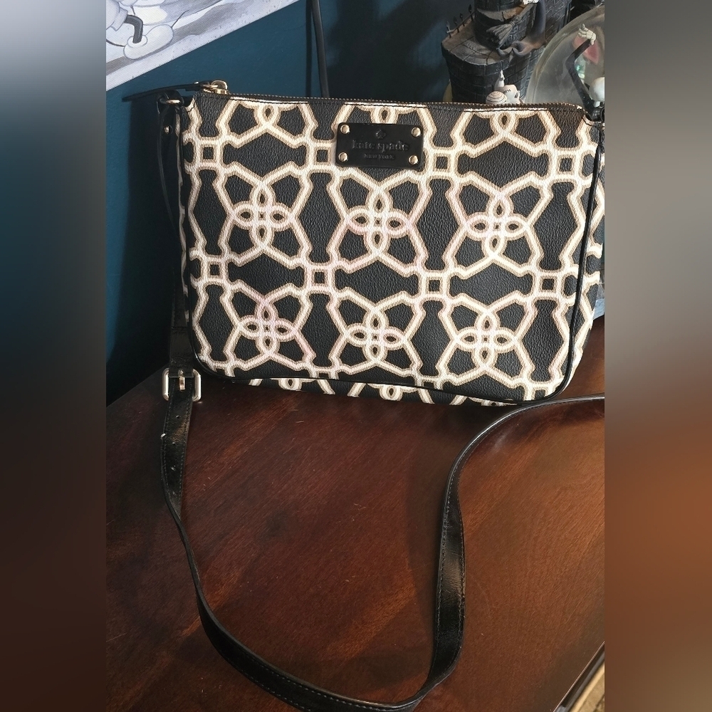 Kate Spade Moroccan Market Chrissy Bag - Picture 3 of 11